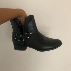 Black boots